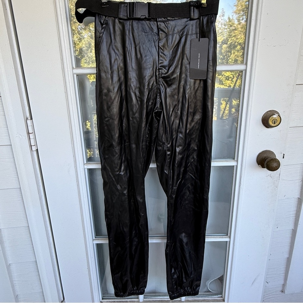 NWT American Bazi Los Angeles Black Faux Leather Joggers with Belt‎ M